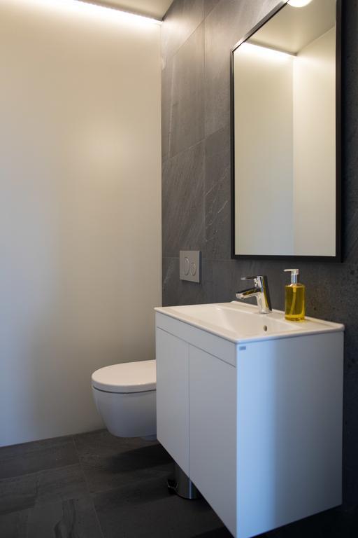 Graystone Guesthouse Sandgerði Eksteriør billede